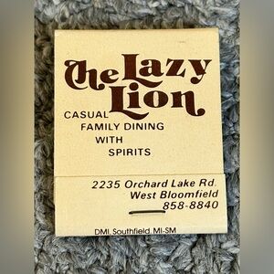 Vintage Matchbook The Lazy Lion Restaurant Dining West Bloomfield MI Michigan
